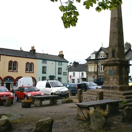 Croft House *